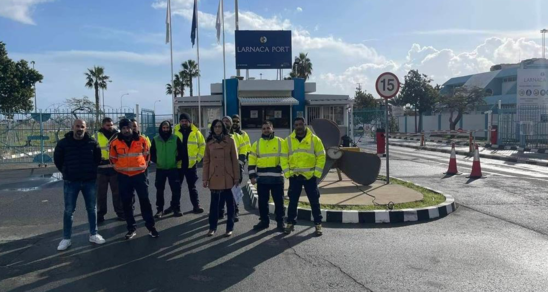 Σε απεργία κατήλθαν το πρωί οι εργαζόμενοι στο λιμάνι Λάρνακας