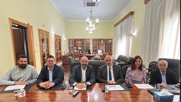 Συνάντηση του Δημάρχου Πάφου με τον Υφυπουργό Έρευνας, Καινοτομίας και Ψηφιακής Πολιτικής