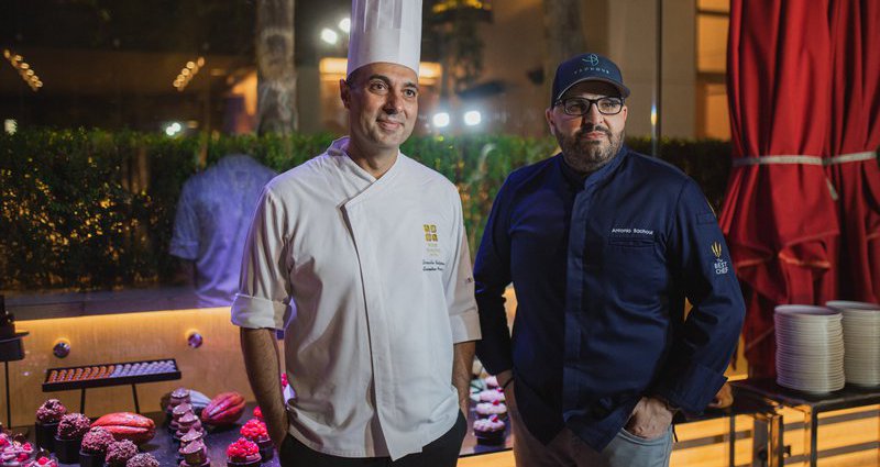 Το Colours Cafe σερβίρει τα iconic γλυκά του διάσημου pastry chef Antonio Bachour