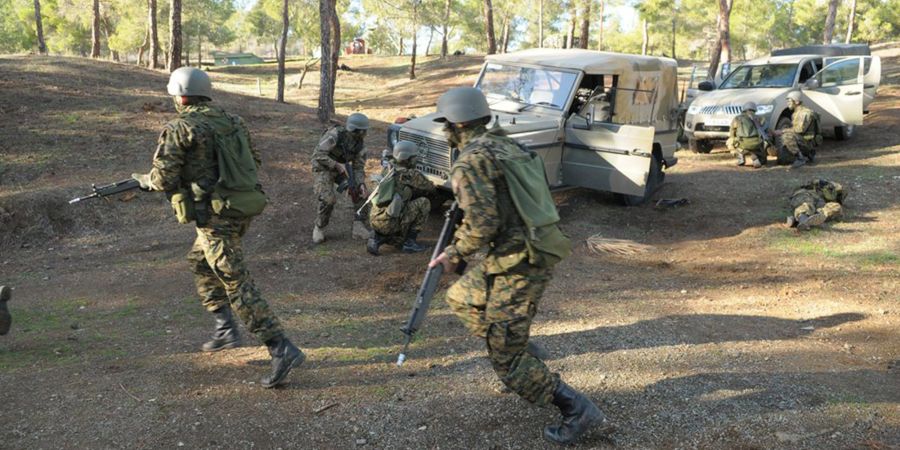 Όσα είπε ο κυβερνητικός εκπρόσωπος για  το ένα χαμένο δισεκατομμύριο για την άμυνα.