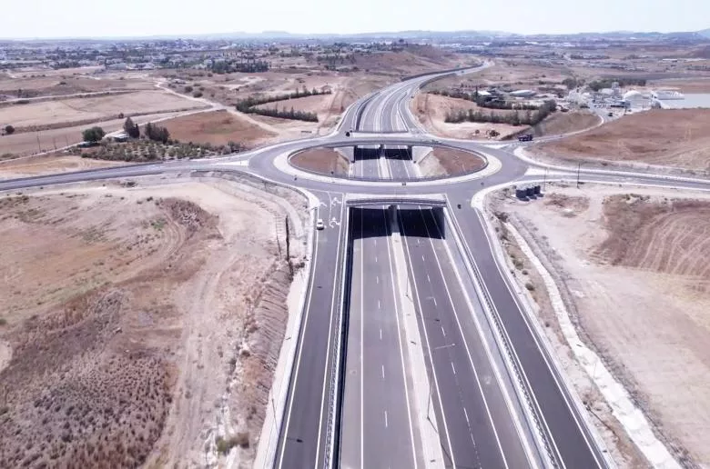 Τέσσερις ανισόπεδοι κόμβοι και μία κοιλαδογέφυρα στη Φάση Γ του Περιμετρικού Λευκωσίας που θα έχει μήκος 9,4 χιλιόμετρα (χάρτης)