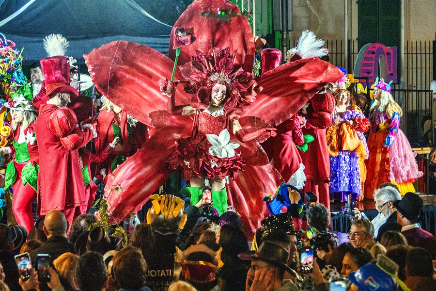 Κορυφώνεται αύριο το Λεμεσιανό Καρναβάλι. Αναμένεται εντυπωσιακή παρέλαση και τελετή λήξης