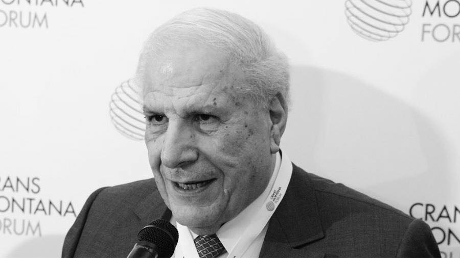 Έφυγε από τη ζωή ο Κωνσταντίνος Σιακόλας, εμβληματική μορφή της κυπριακής επιχειρηματικότητας