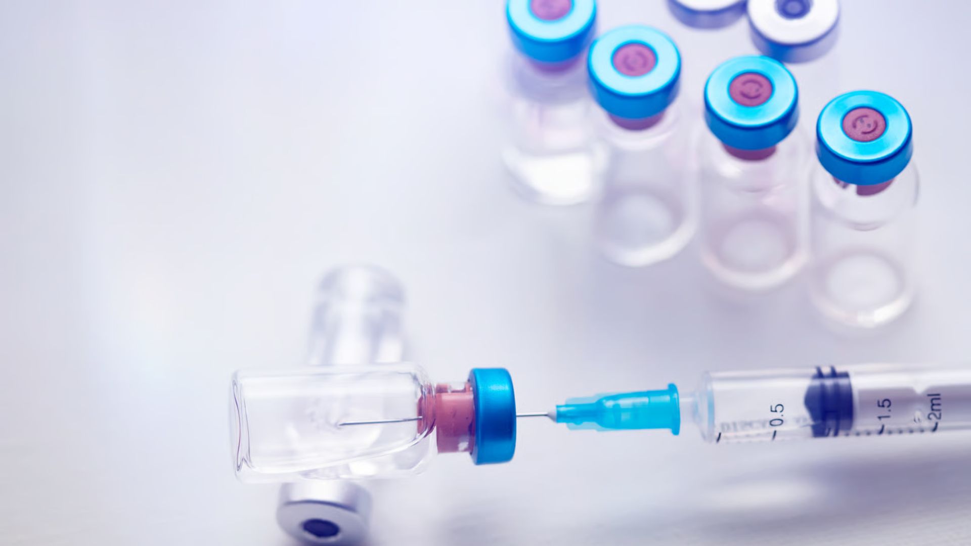 Η Κομισιόν παρέδωσε 500.000 δόσεις εμβολίων κατά αφθώδους πυρετού στην Κύπρο