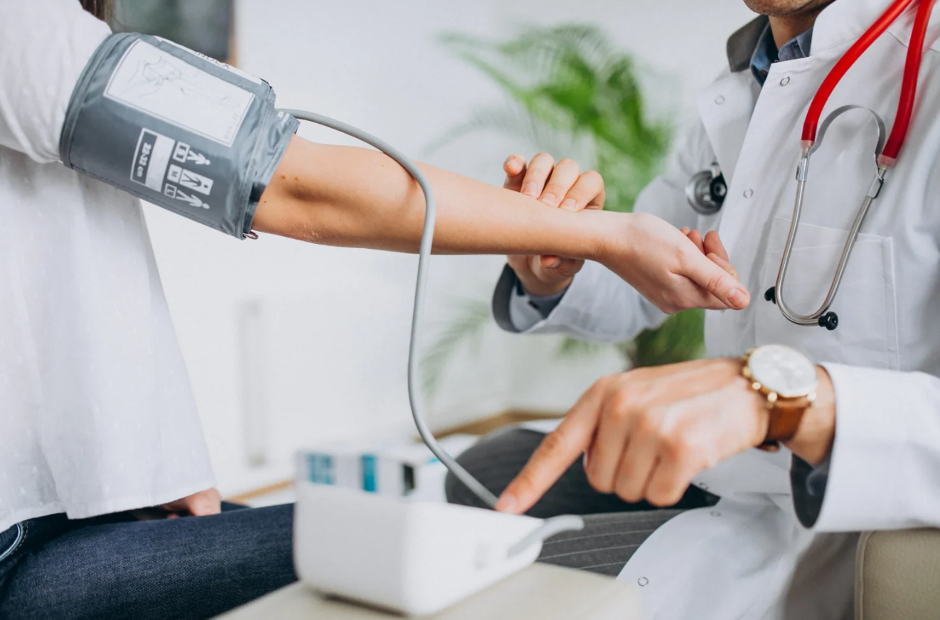 Η Βουλή ενέκρινε την ένταξη συμβουλευτικών ψυχολόγων στο ΓεΣΥ